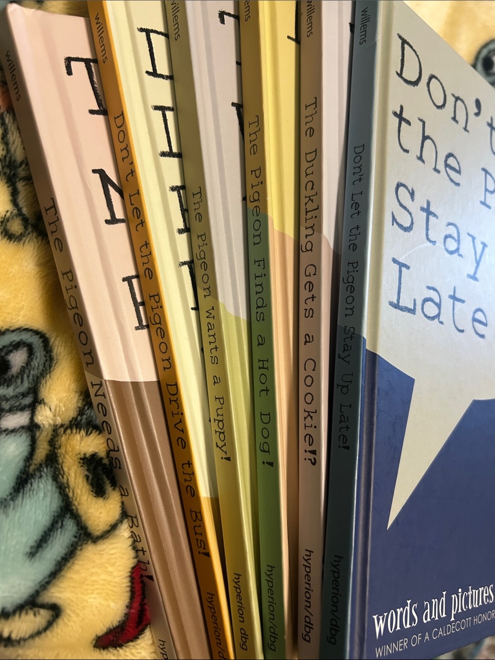 Mo Willems Pigeon 6 Book Set